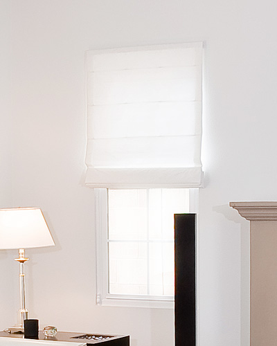 THE | OUTLET - Roman Shade in Solid Silk Seashell
